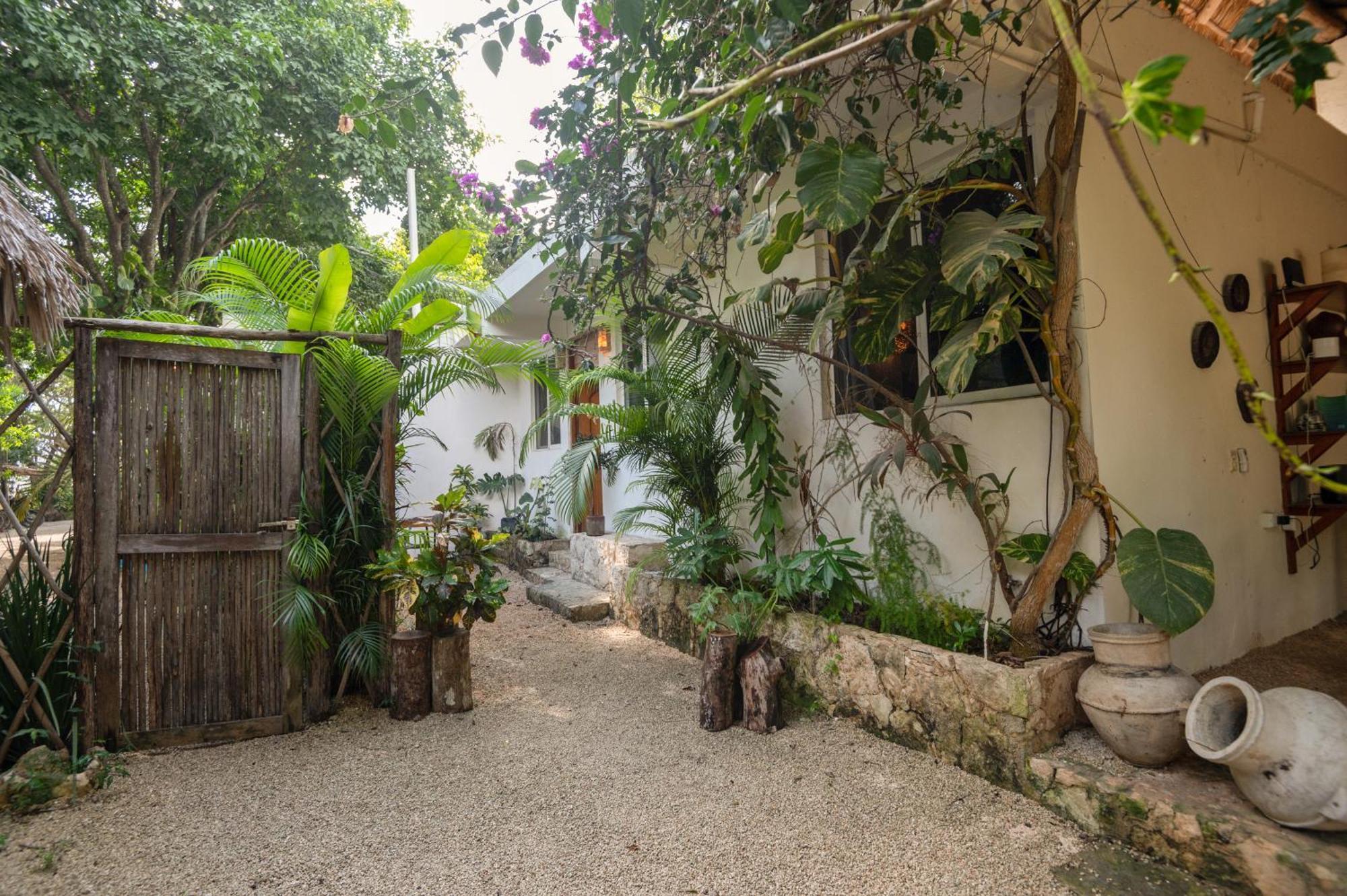 Huaya Camp Apartment Playa del Carmen Luaran gambar